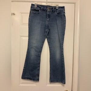 Women’s riders by Lee mid rise boot cut size 12P style number 13050H6